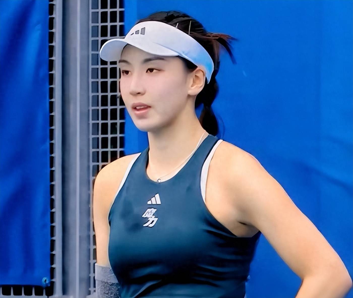 现效力于巴 现效力于巴