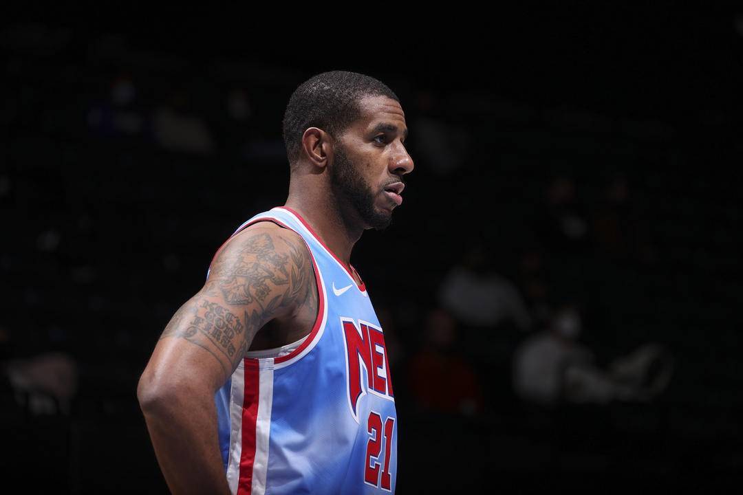 将左右勇士 将左右勇士