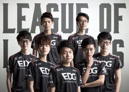 肖国栋依旧 肖国栋依旧