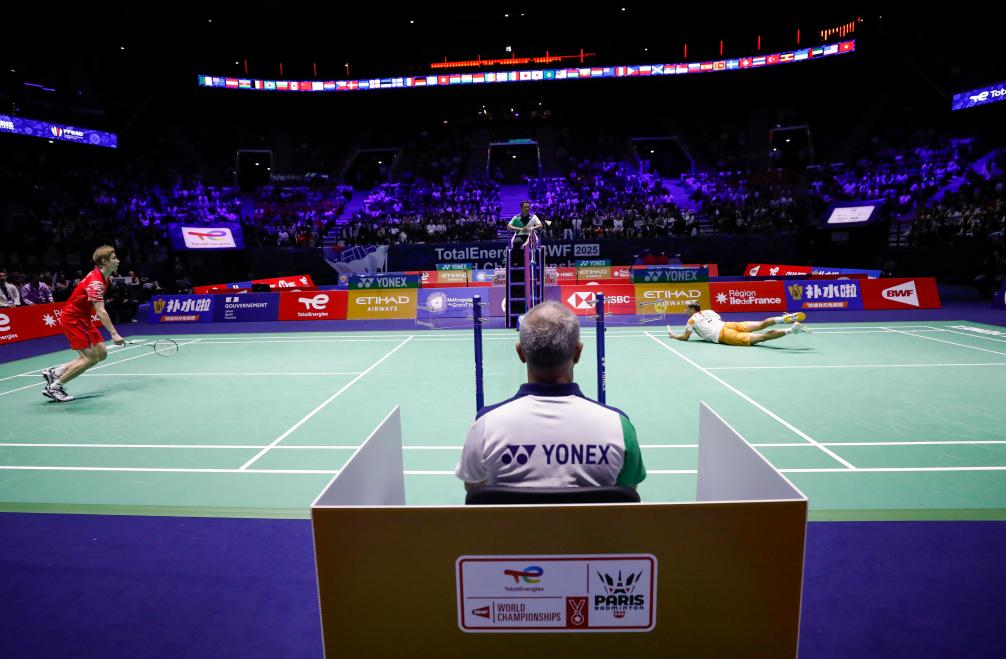 强队在进攻 强队在进攻