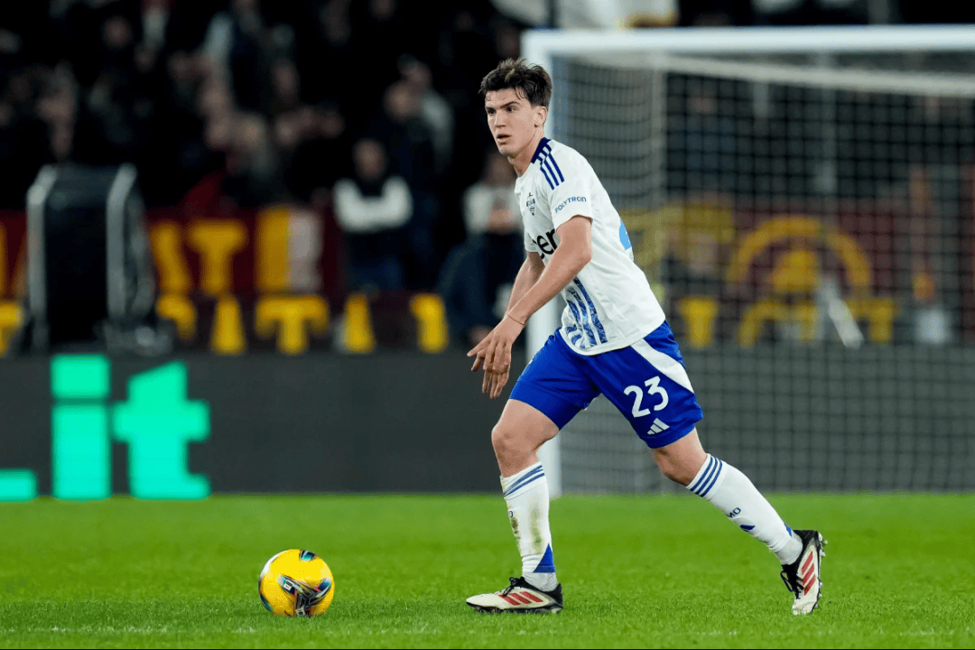 球员或替补 球员或替补