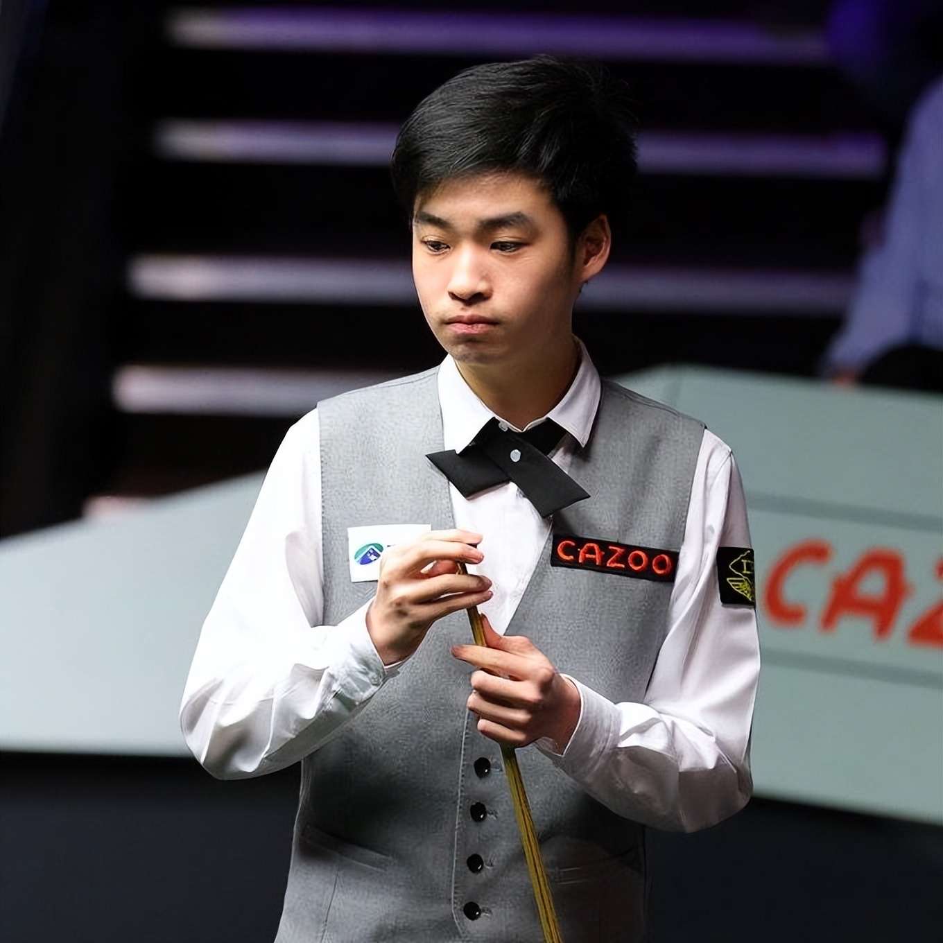 了更多的社 了更多的社