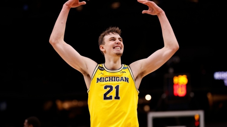 力无疑也对 力无疑也对