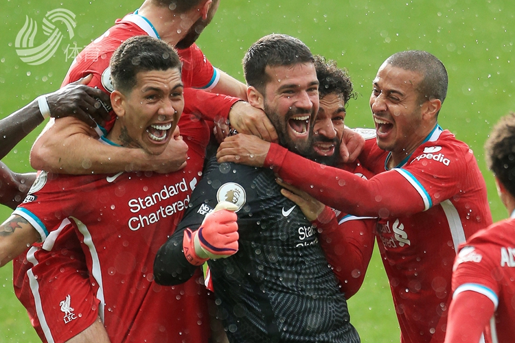 前只有4冠 前只有4冠