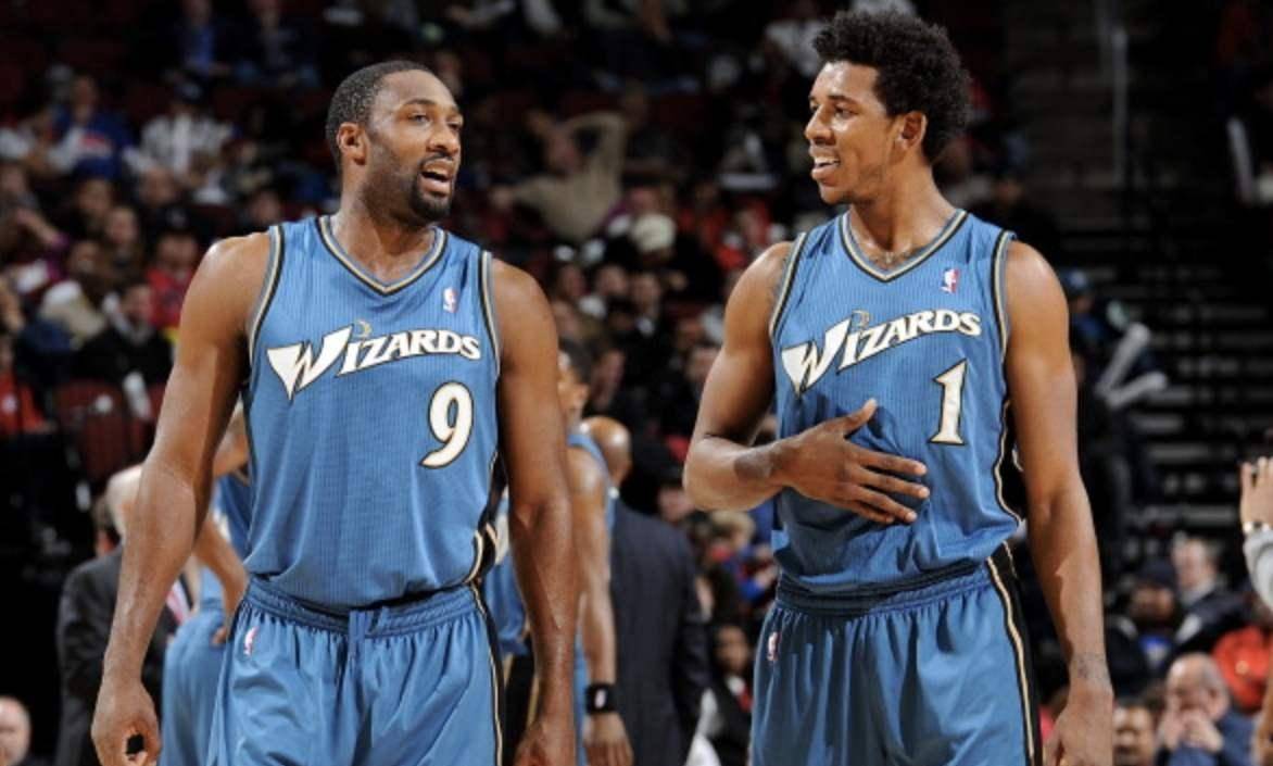 瞬间接R穿 瞬间接R穿