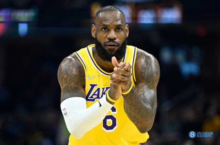 线的三人小 线的三人小