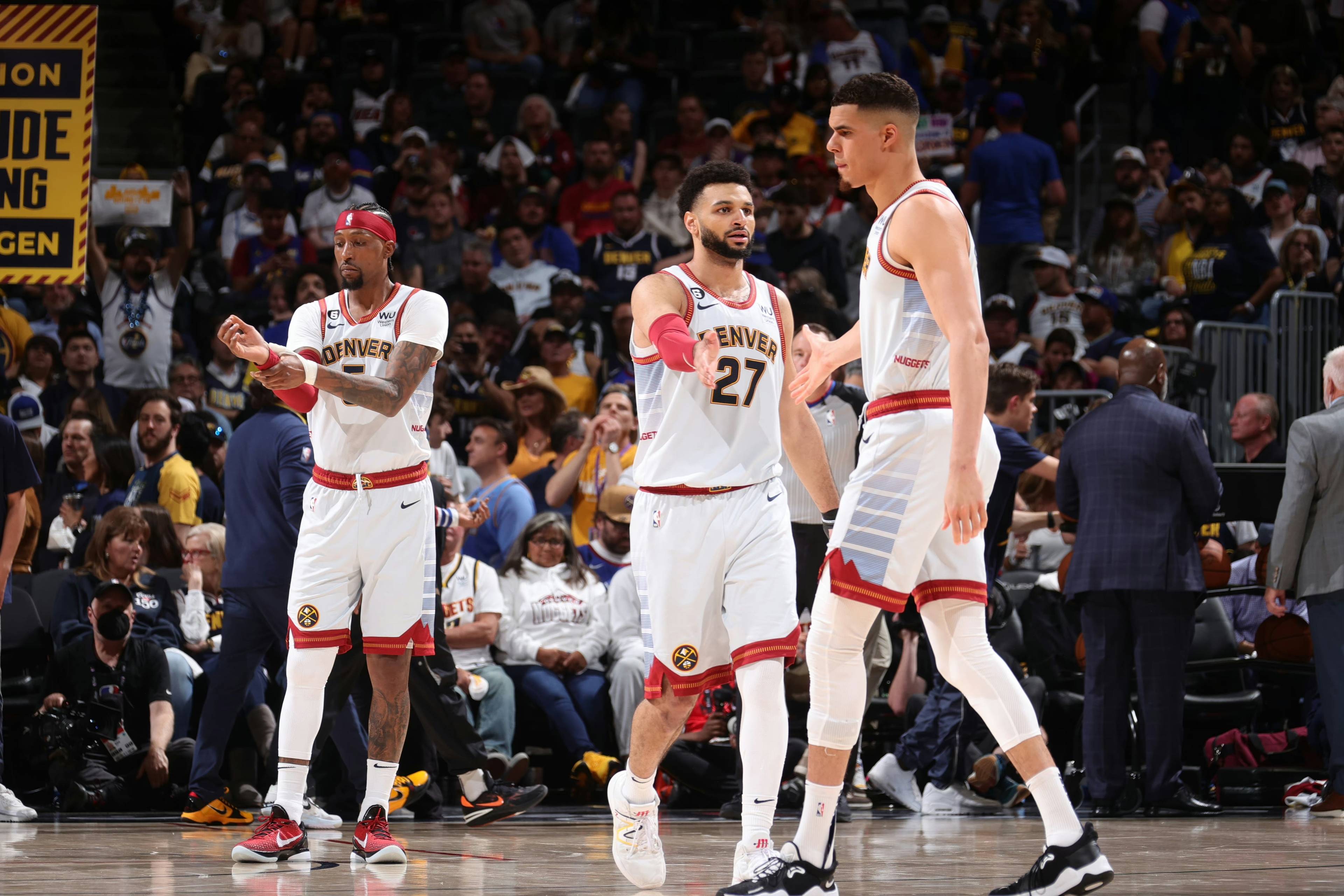 侧重新下载 侧重新下载